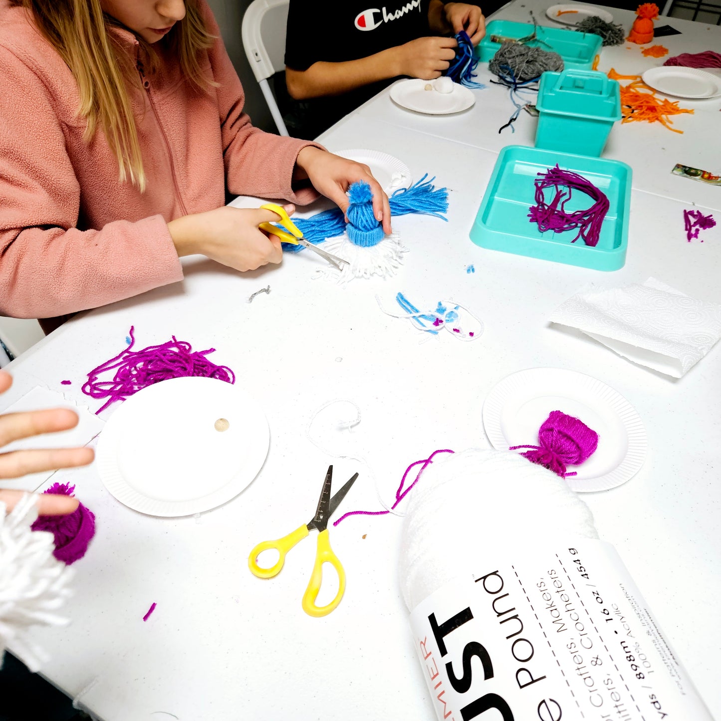 Pom Pom Gnomes – Drop-In Craft