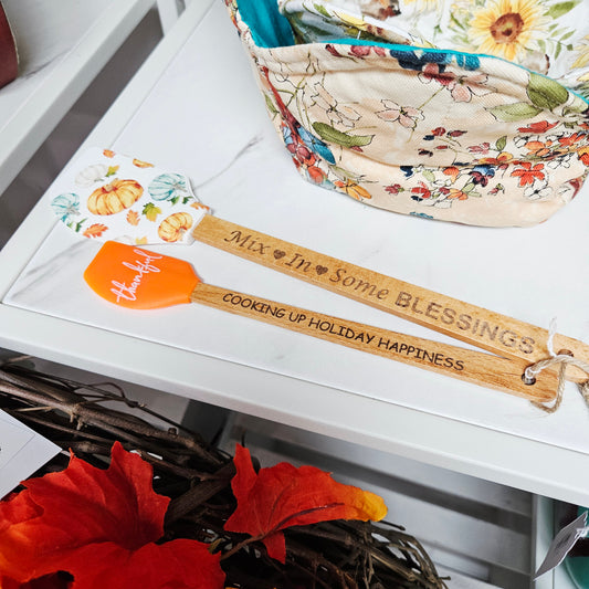Engraved Fall Spatula