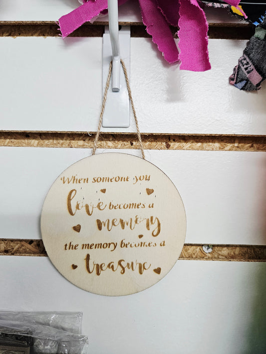 Round Memory/Treasure Sign