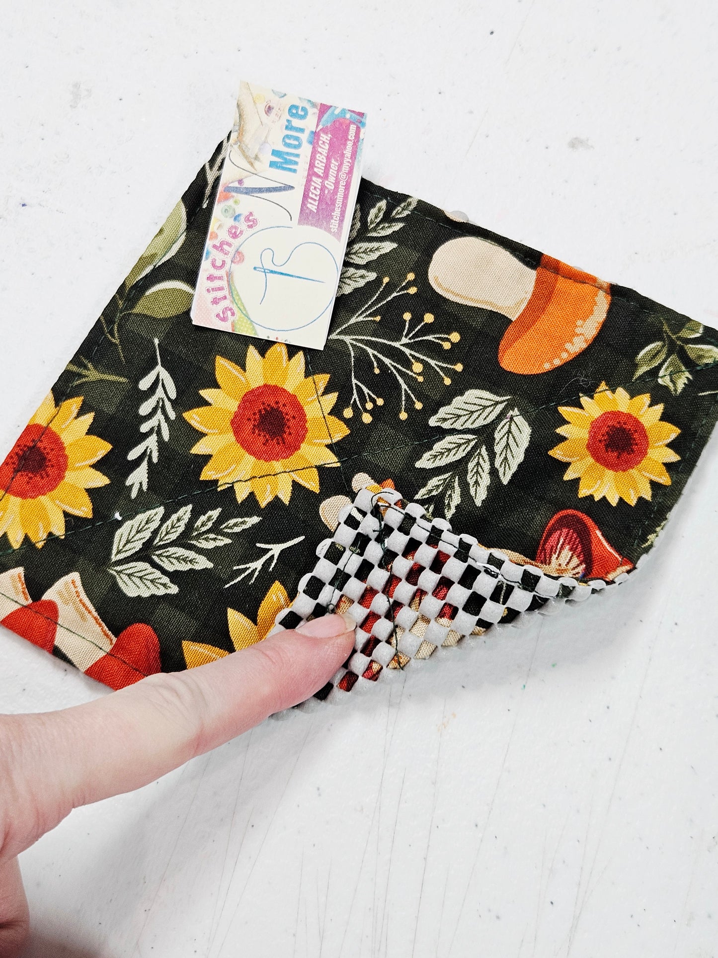 Jar Gripper Green w/Mushrooms