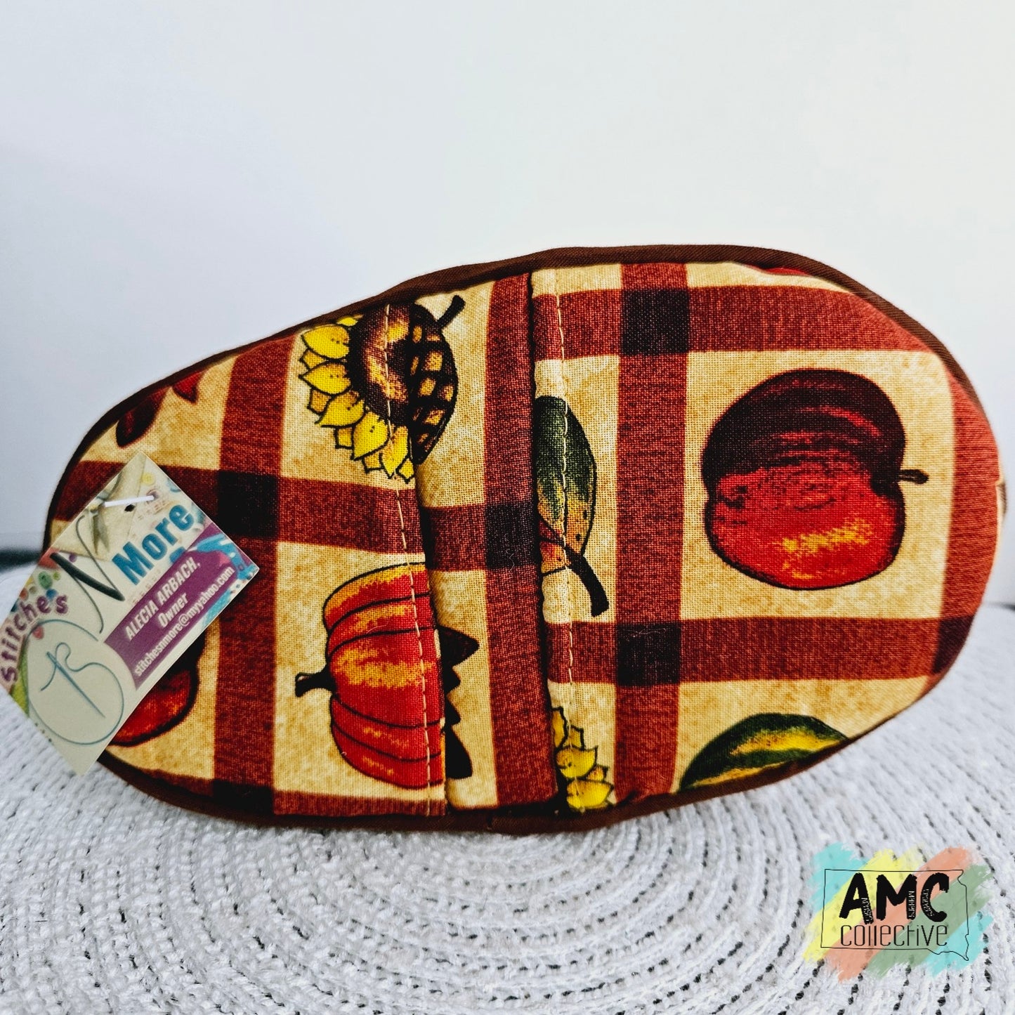 Thumb and Finger Pot Holders