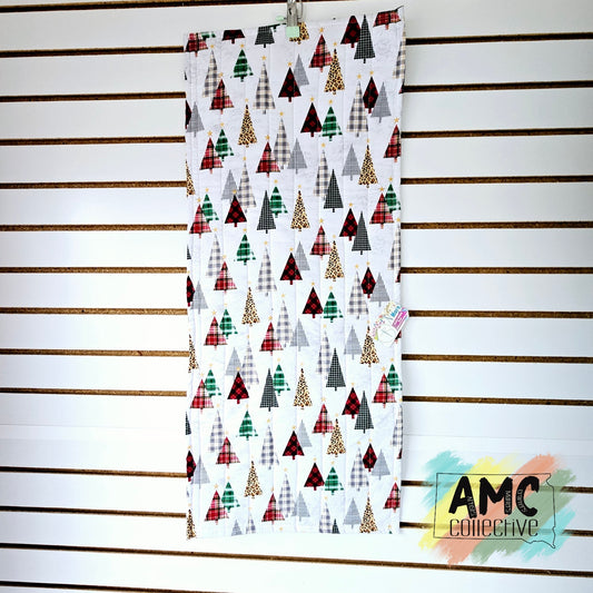 Christmas Tree Print Hot Pad Table Runner