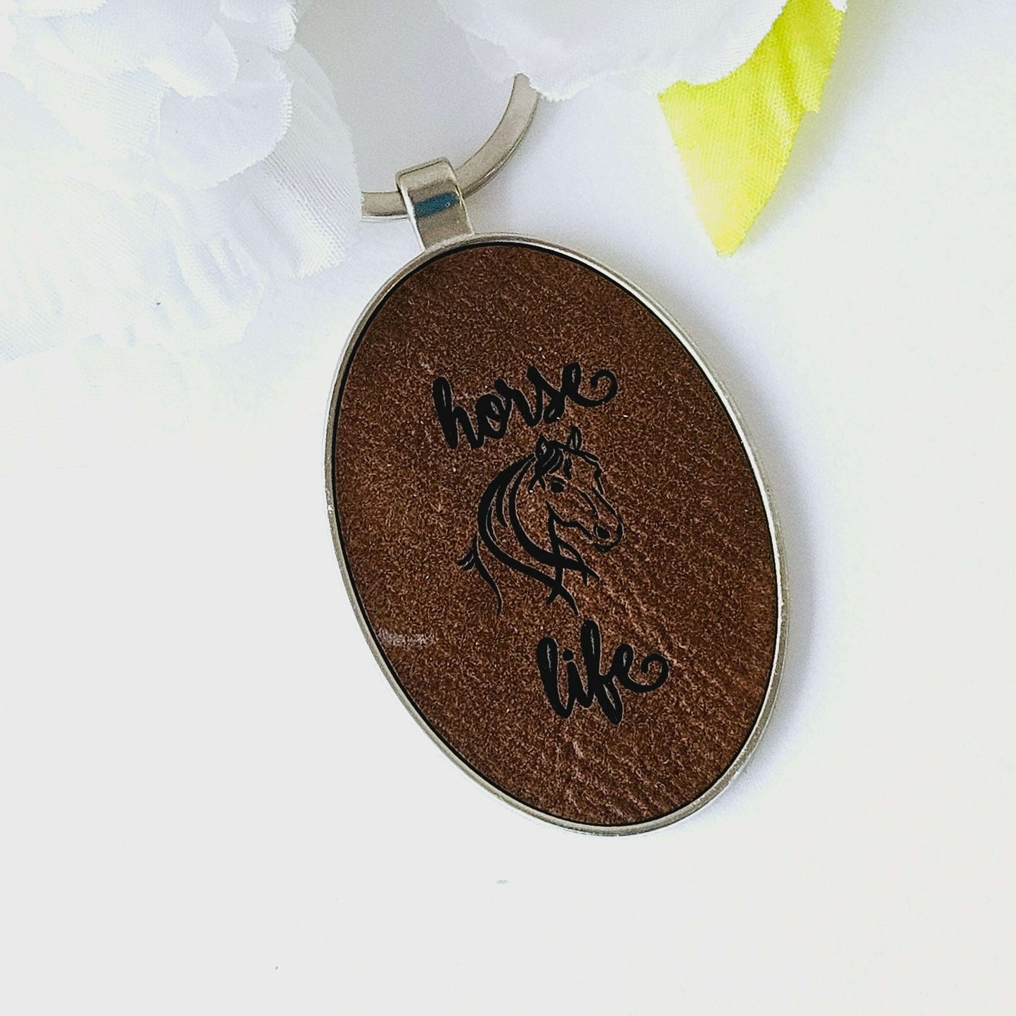 Engraved Oval Keychain Horse Life Brown