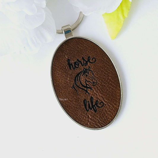 Engraved Oval Keychain Horse Life Brown