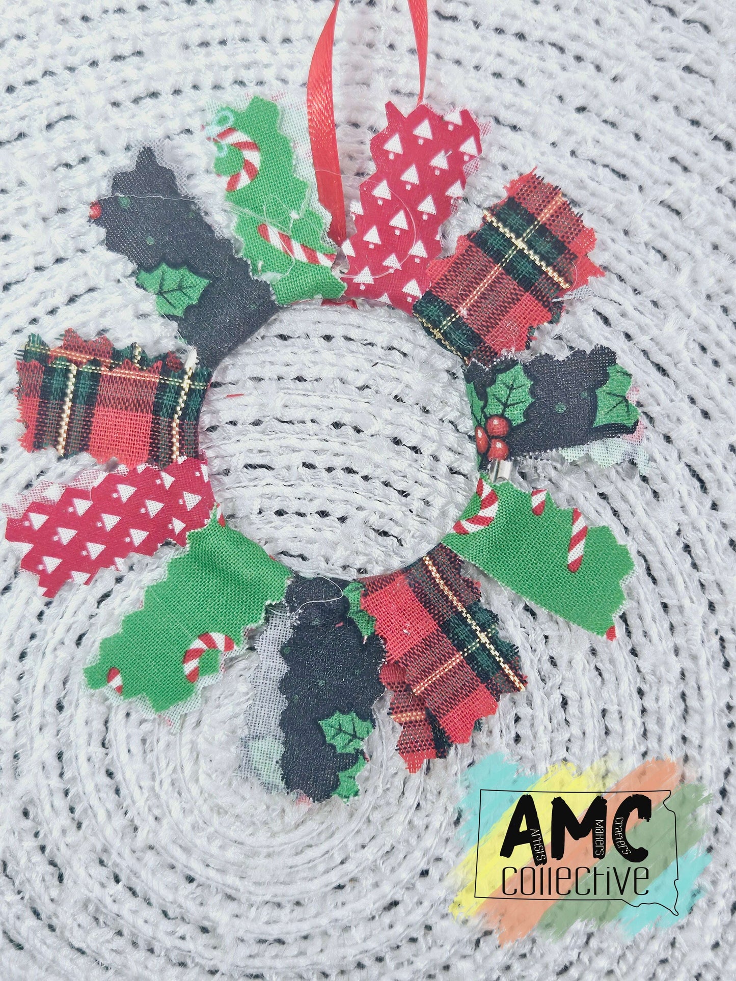 Fabric Wreath Christmas Ornament Red/Green 1
