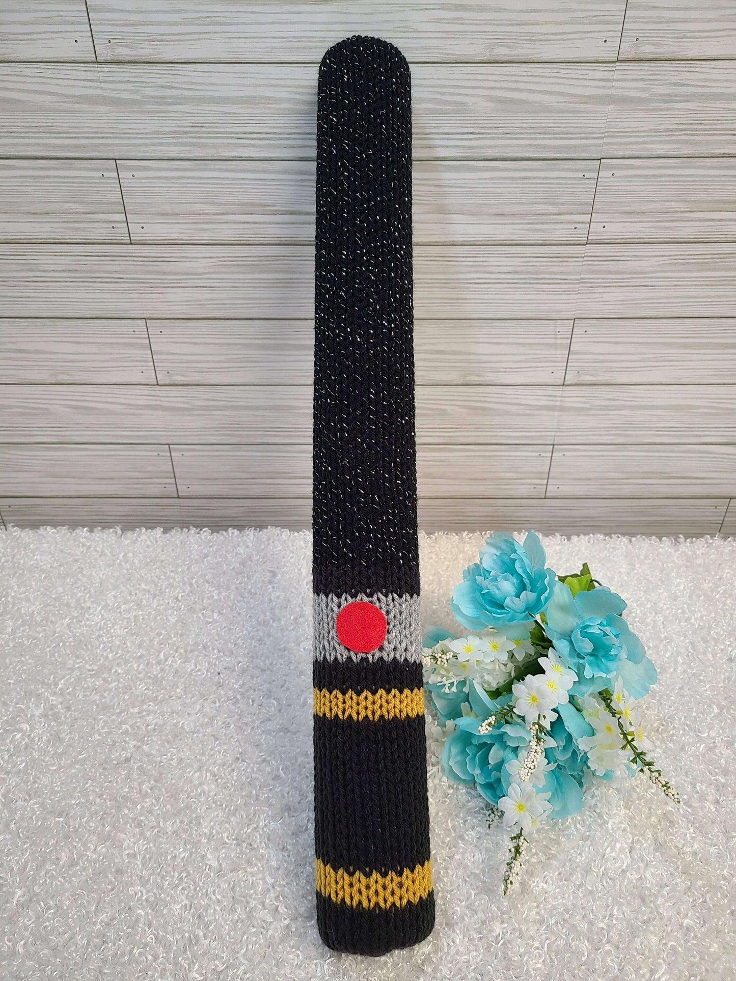 Light Up Yarn Sword