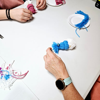 Pom Pom Gnomes – Drop-In Craft