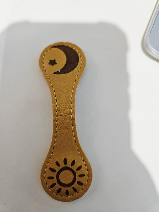 Magnetic Bookmark Orange Sun/Moon
