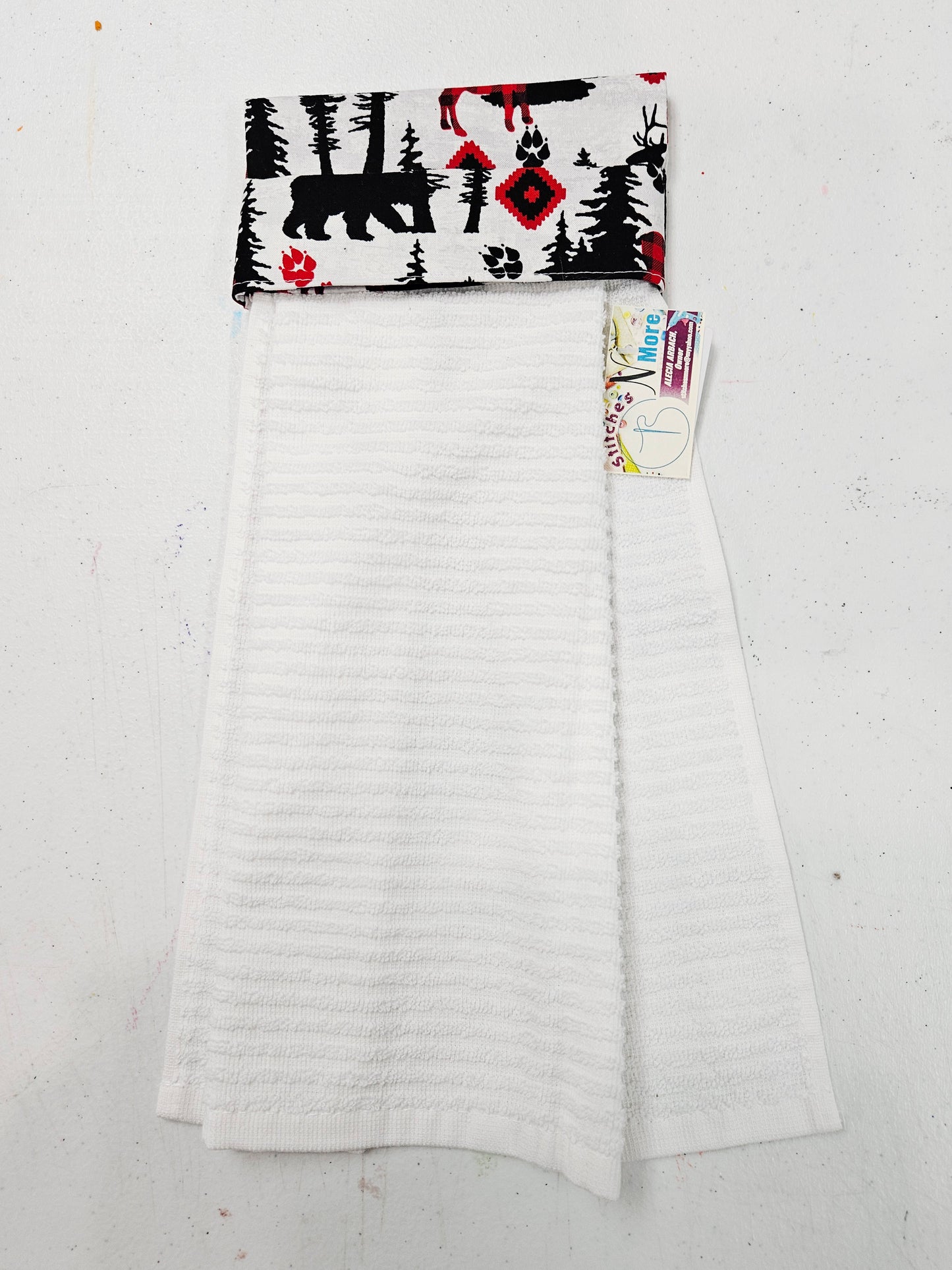White Towel w/Bear & Deer Topper