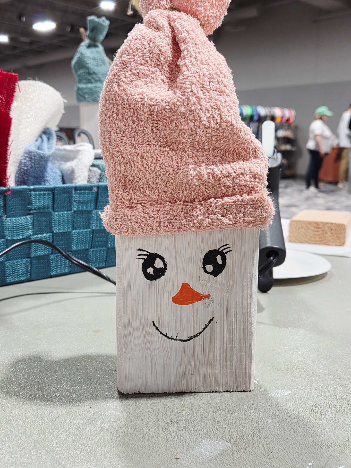 Snowman Blocks – Drop-In Craft