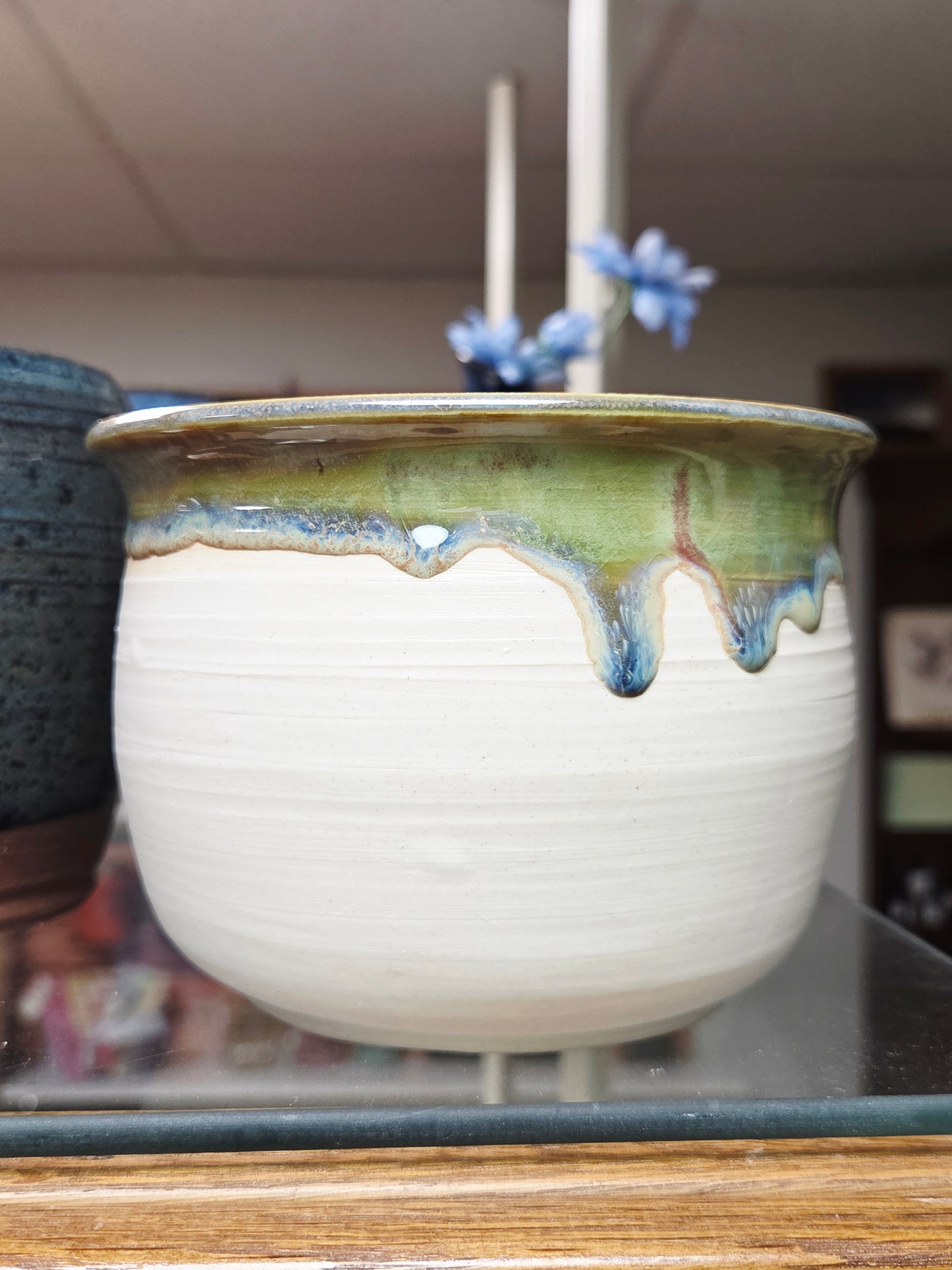 Drip Bowl w/Red Inside, Matte White Outside