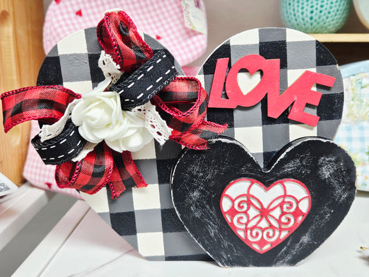 Double Heart Table Decor