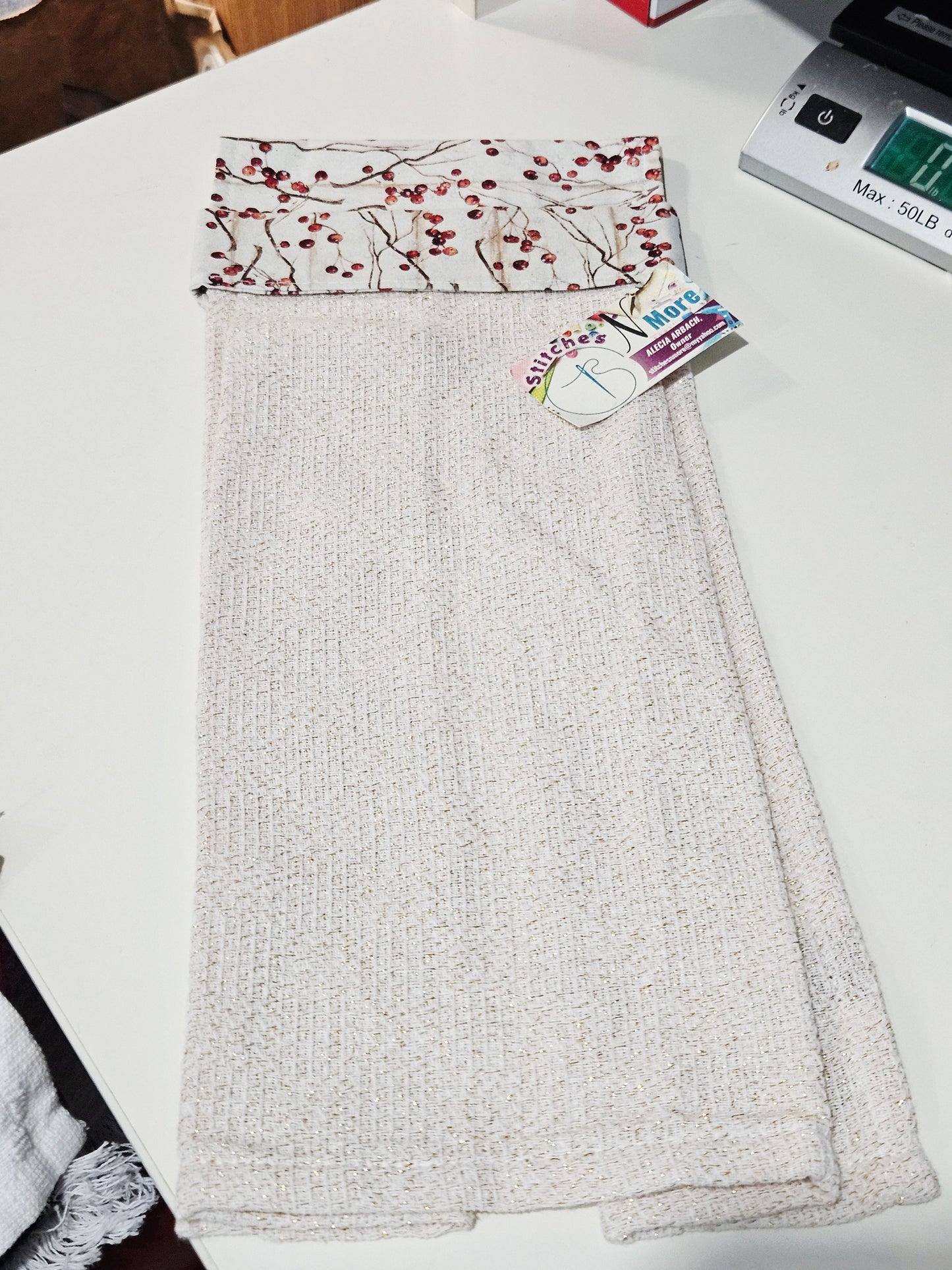 Cranberry/Gold Kitchen Towel