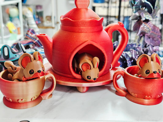 Tea Set with Mice - Red