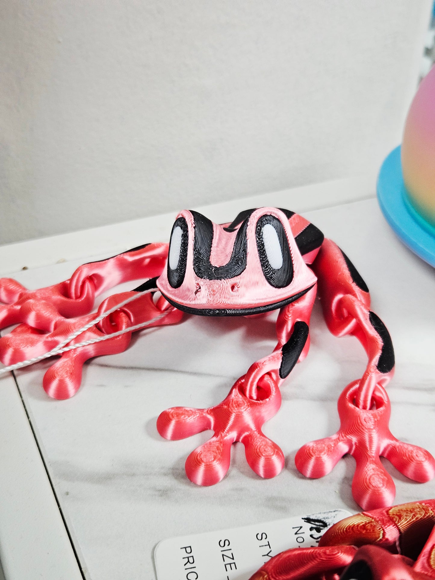 Pink/Black Color 3D Frog - Large