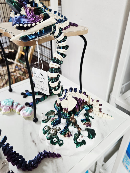 Skeleton Brontosaurus with Fossil Plate