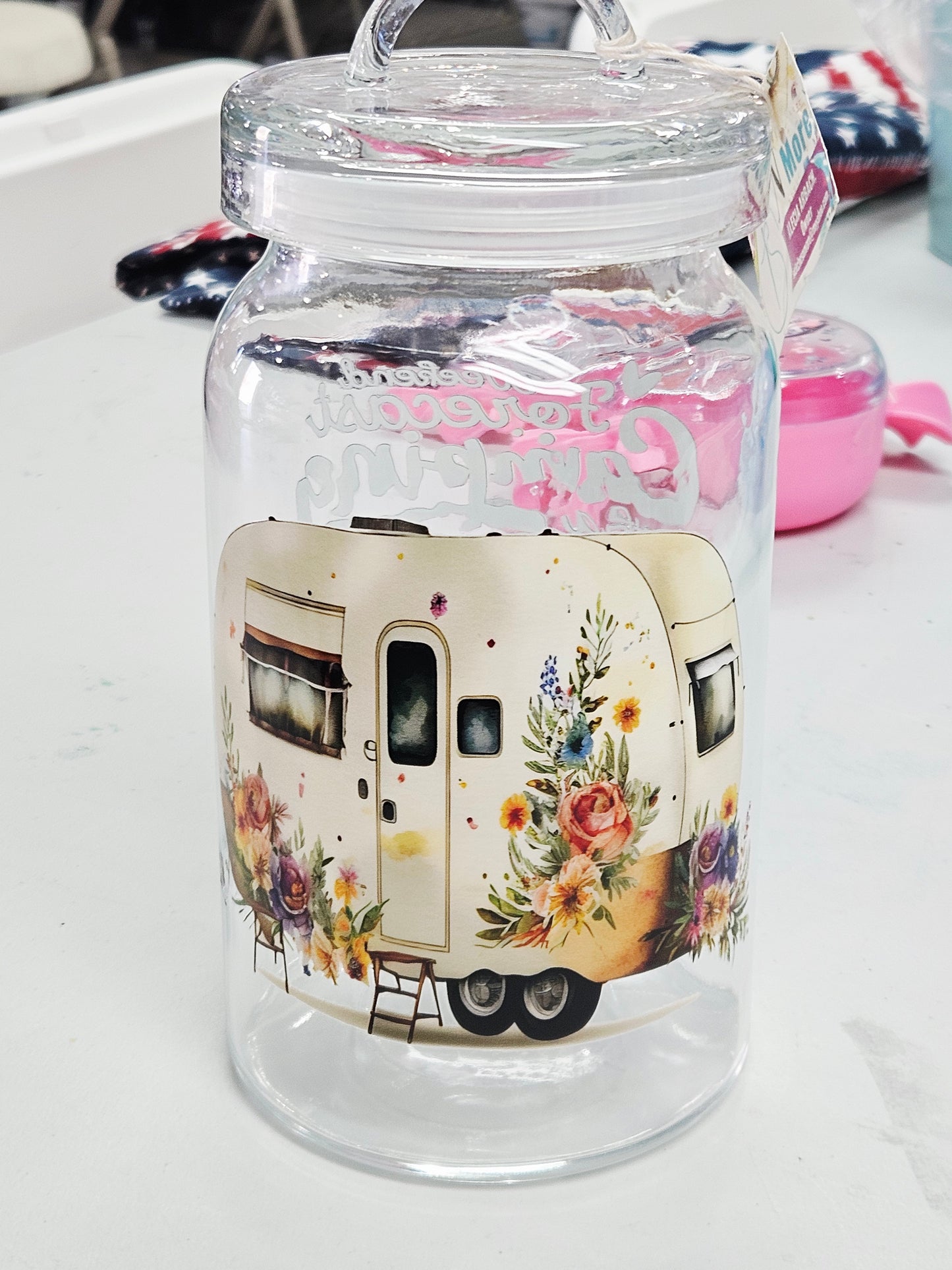 Jar w/Camper & Drinking