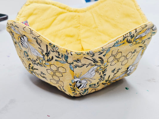 Yellow/Teal Bee w/Applique 8" Bowl Holder