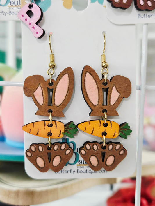 Brown Bunny w/Carrot Earrings