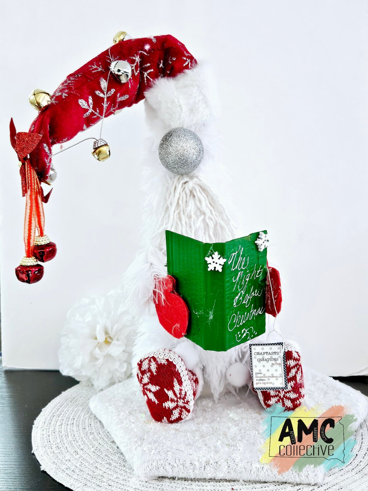 Santa Gnome Reading Decor