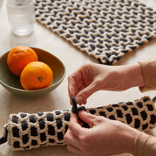 Monochrome Placemats Crochet Kit