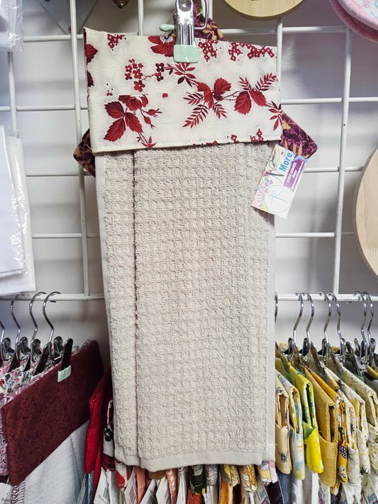 Cream w/Red Flower/Leaves Top Tan Towel