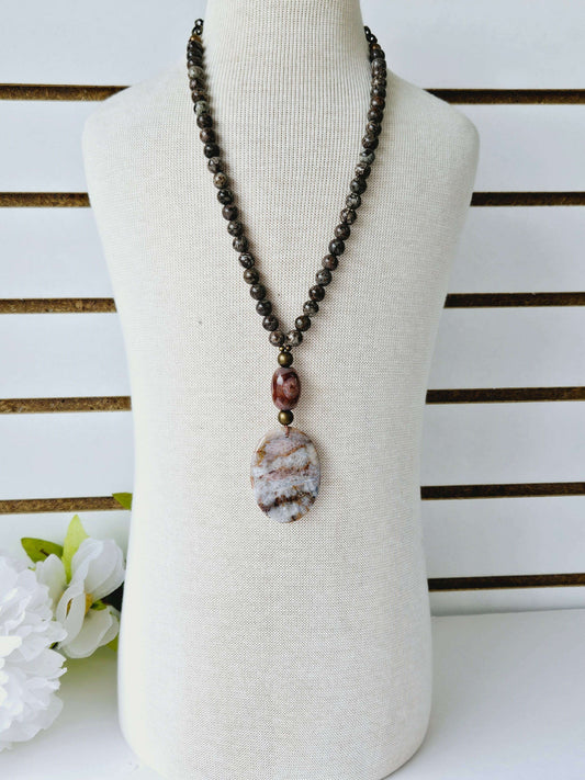 Stone Pendant Beaded Necklace